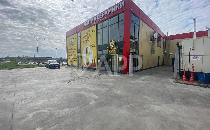 Сдаются помещения (16, 25, 43 кв.м) свободного назначения с парковкой в удобной локации фото