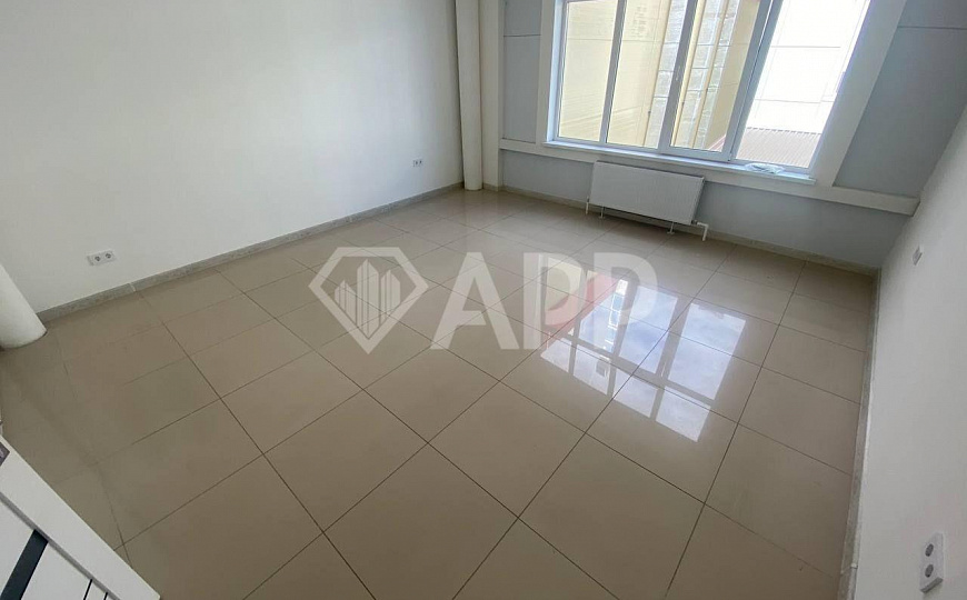 Сдаются помещения (16, 25, 43 кв.м) свободного назначения с парковкой в удобной локации фото