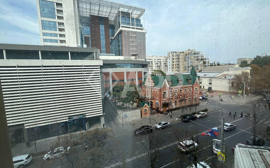 Офис. Садовая . Центр . 76.5м2. фото