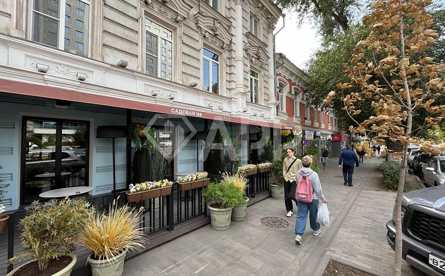 Офис. Садовая . Центр . 76.5м2. фото