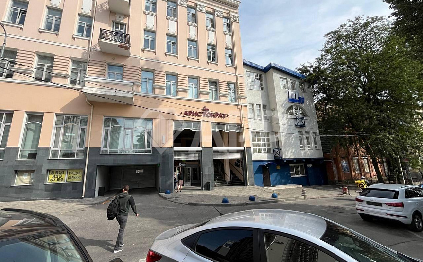 Офис. Садовая . Центр . 76.5м2. фото