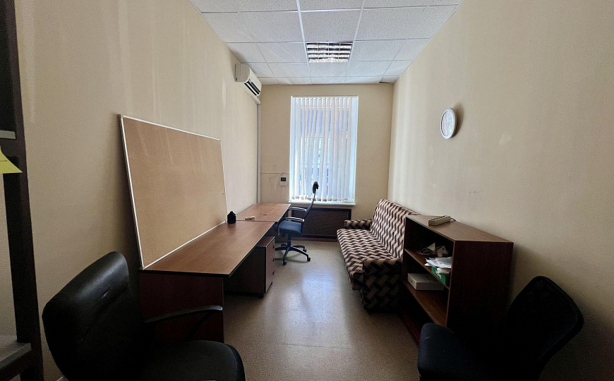 Универсальное помещение 349 м2 фото