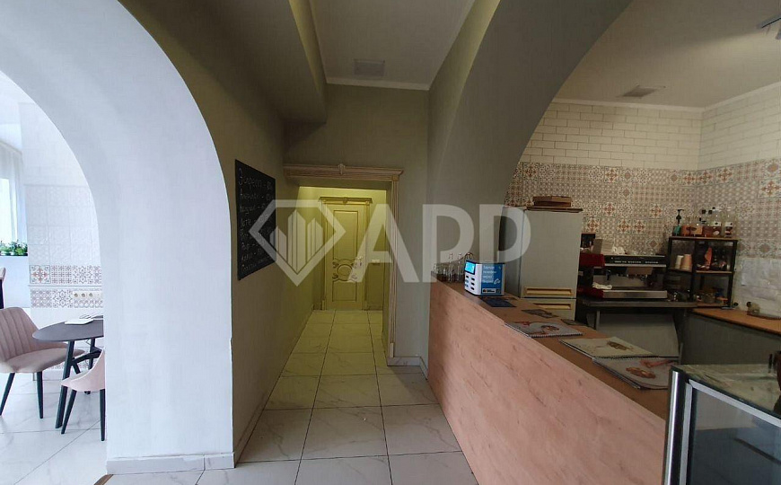 Помещение свободного назначения (кафе,ресторан) фото