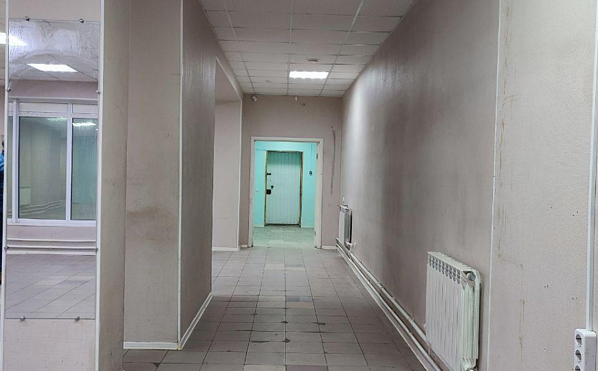 Продаётся Коммерческая недвижимость 170.4 кв фото