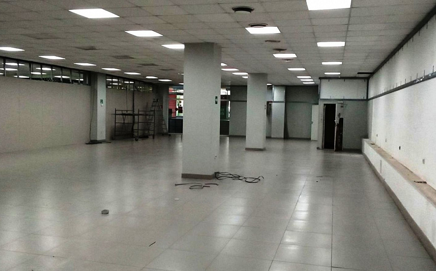 Помещение в торговом центре Привоз, 315 м² фото