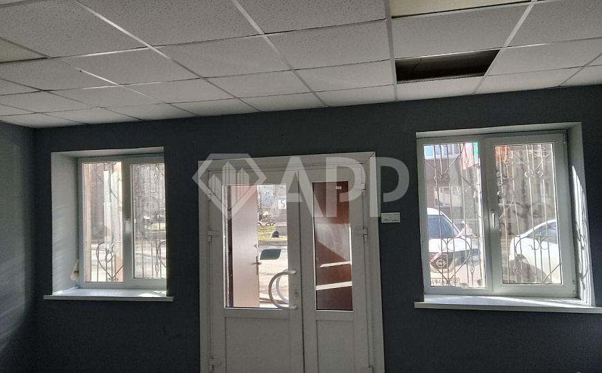 Сдаётся помещение свободного назначения в отдельно стоящем здании фото