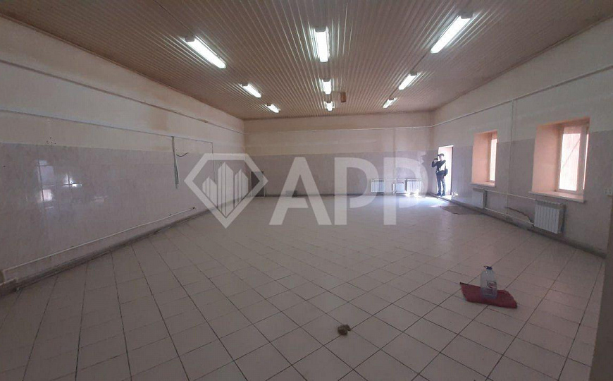помещение на Фестивальной 1, на территории. фото
