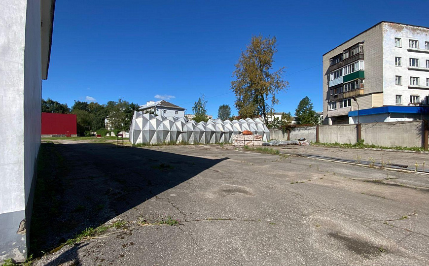 Сдам ЗУ асфальтированный участок, 4 600 м² фото