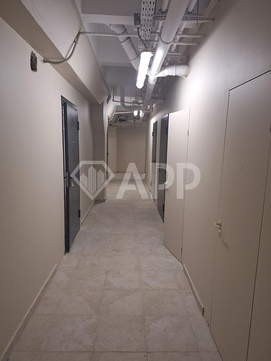 Продам помещение в цоколе в центре(ГАБ), 377,6м² фото