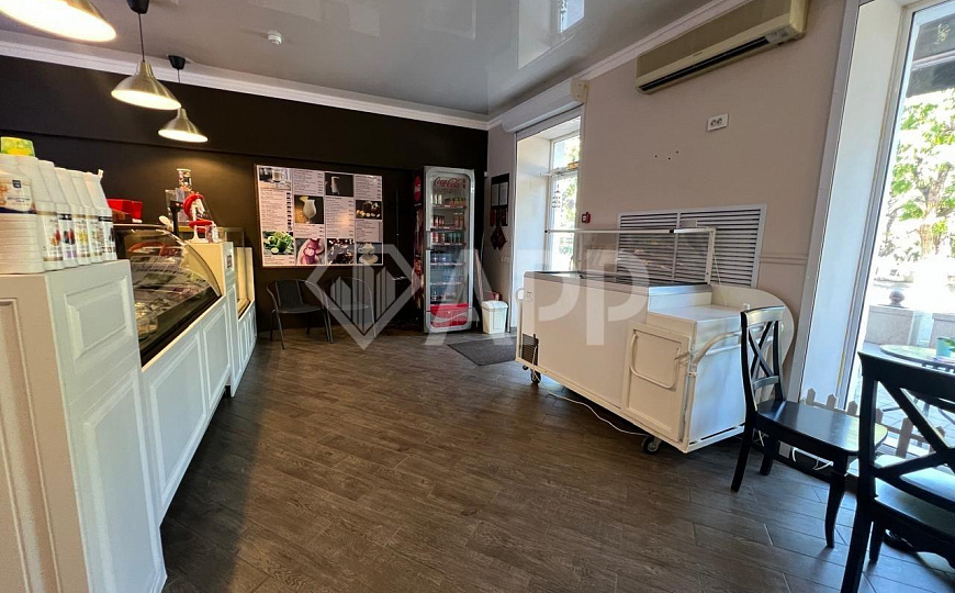 Продам готовый бизнес "Кофейня-мороженое", 80 м² фото