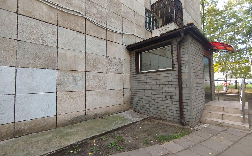 сдаётся офис, 1 этаж, свой вход, 180кв.м фото