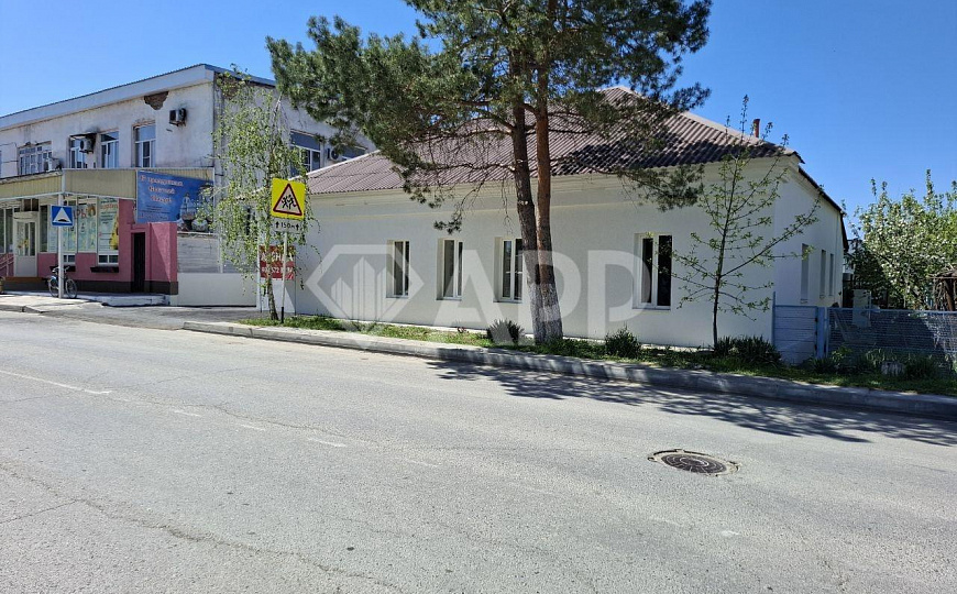 Продаю отдельно стоящее здание, 170 м² фото