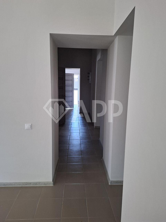 Продаю отдельно стоящее здание, 170 м² фото