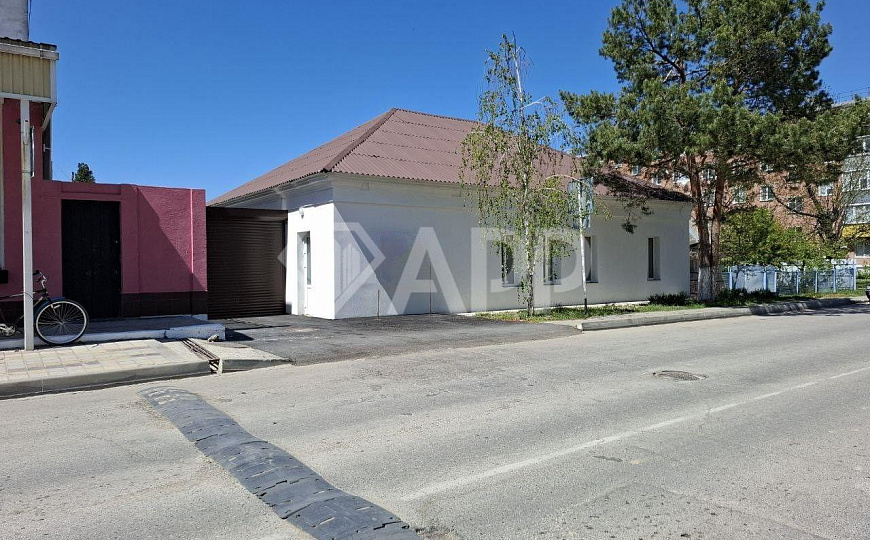 Продаю отдельно стоящее здание, 170 м² фото