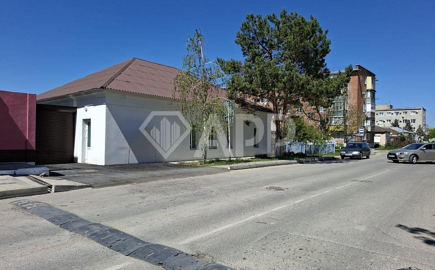 Продаю отдельно стоящее здание, 170 м² фото