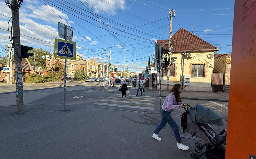 Помещение свободного назначения 140м2 фото