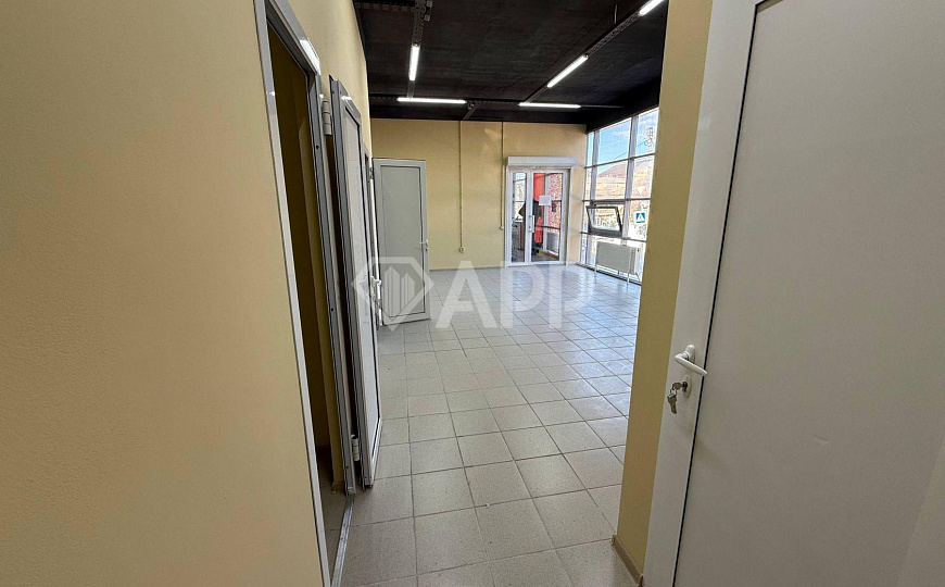 Помещение свободного назначения 140м2 фото