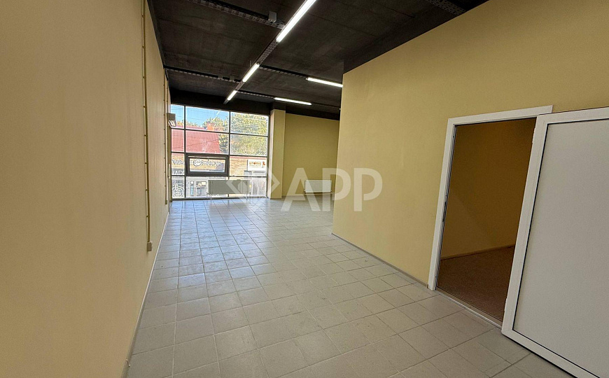 Помещение свободного назначения 140м2 фото