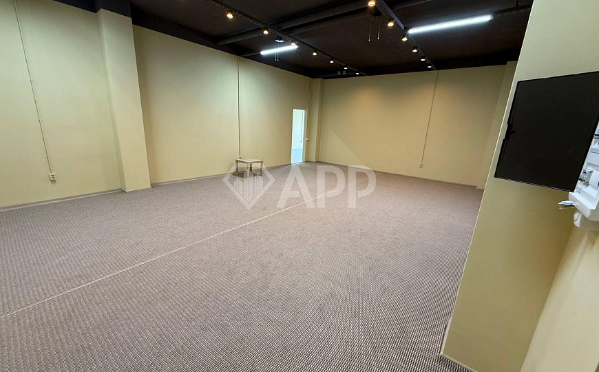 Помещение свободного назначения 140м2 фото
