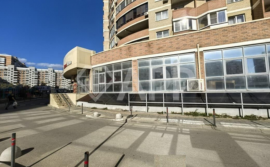Сдаю помещение свободного назначения, 147,45 м² фото
