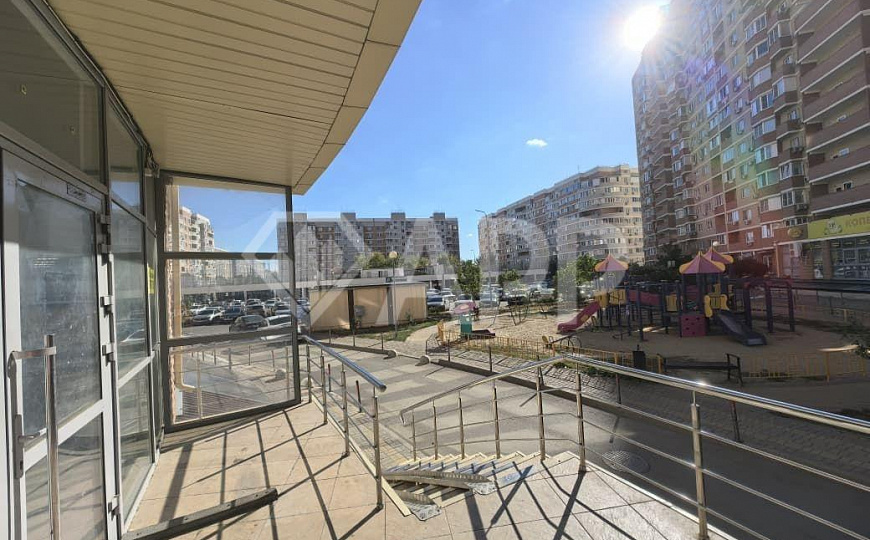 Сдаю помещение свободного назначения, 147,45 м² фото
