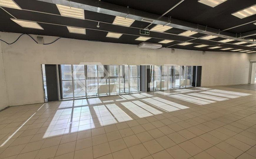 Сдаю помещение свободного назначения, 147,45 м² фото