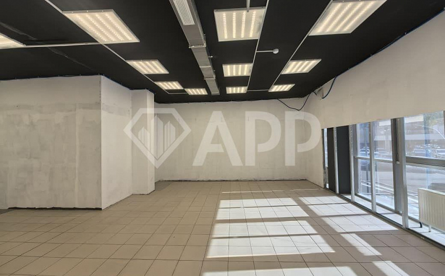 Сдаю помещение свободного назначения, 147,45 м² фото