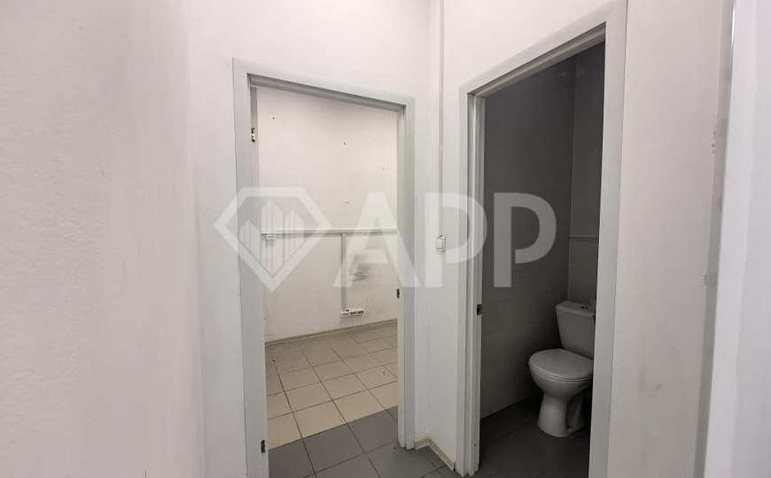 Сдаю помещение свободного назначения, 147,45 м² фото