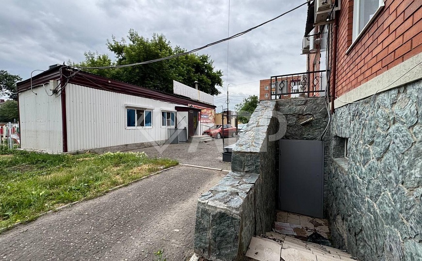 Жилой массив/Торговля/Услуги/Высокий трафик фото