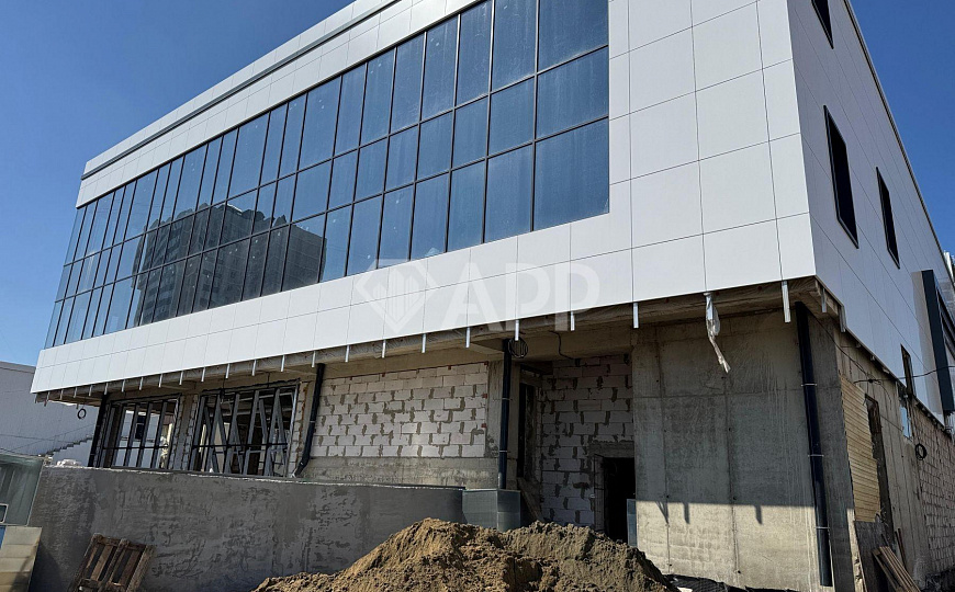 Сдаю торговый центр, 1 500 м² фото