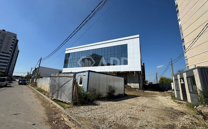 Сдаю торговый центр, 1 500 м² фото