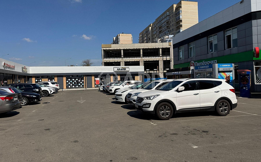 Сдаю торговый центр, 1 500 м² фото
