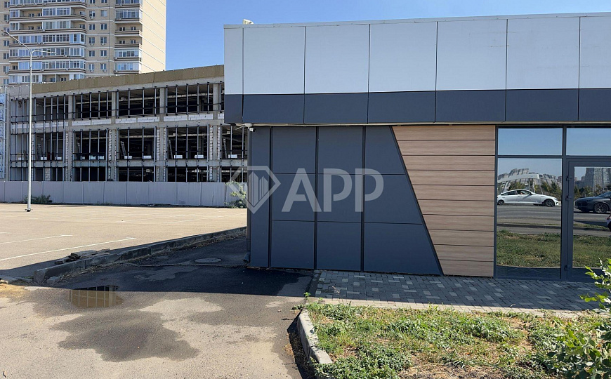 Сдаю торговый центр, 1 500 м² фото