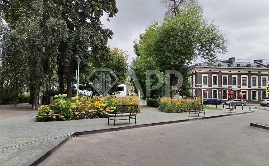 Продаю помещение свободного назначения в центре, с ремонтом фото