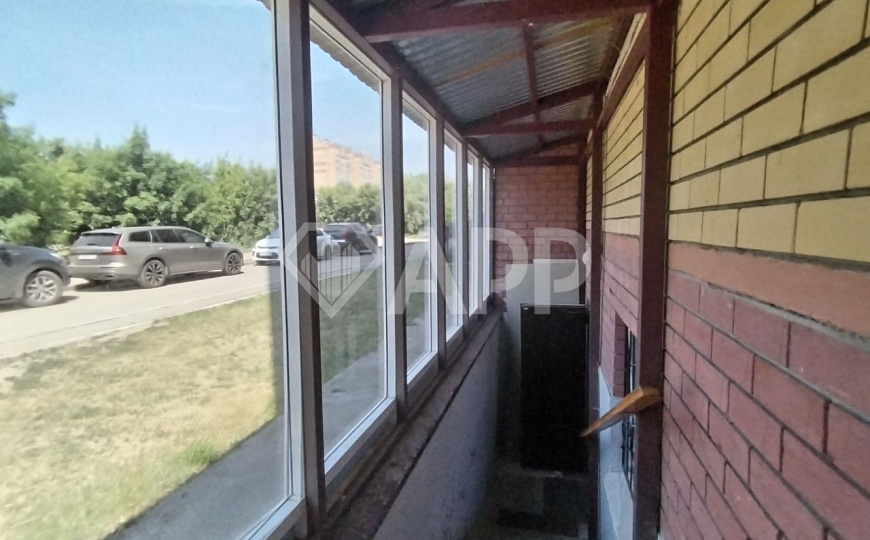 Продаю коммерческое помещение под офис, услуги, торговлю 51,9 м2  фото