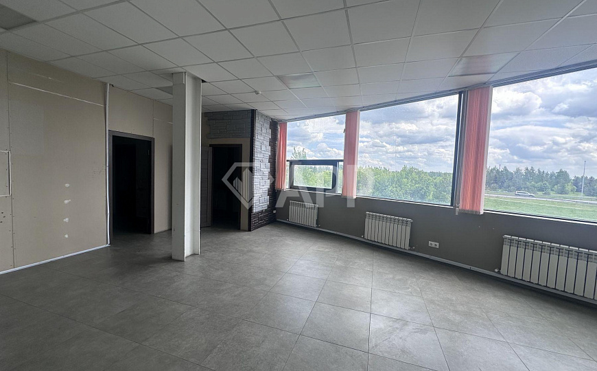 Аренда помещения свободного назначения , 215,7 м² фото