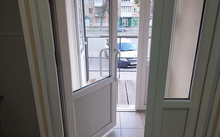 Помещение свободного назначения, 53 кв.м. фото