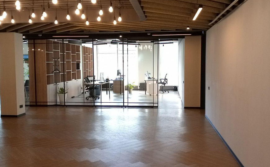 Сдам в аренду офисное помещение класса А фото