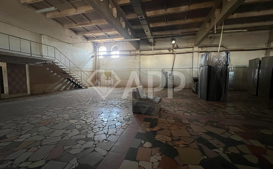 Сдам помещение свободного назначения, 700 м² фото