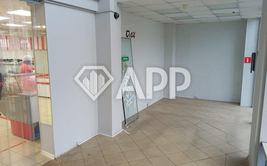 Продам торговое помещение, 230 м² фото