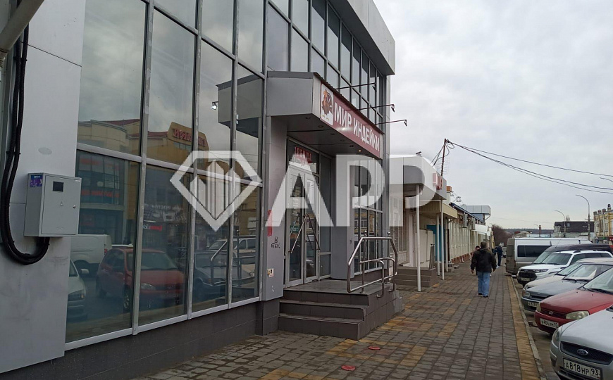 Продам торговое помещение, 230 м² фото