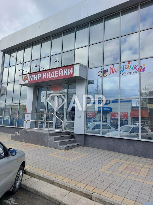 Продам торговое помещение, 230 м² фото