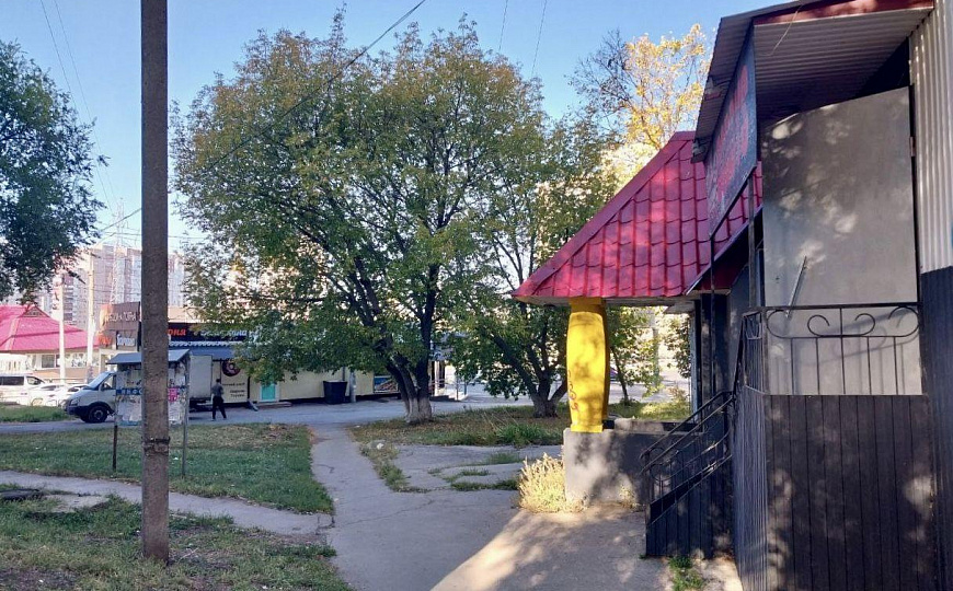 Помещение 71,2 м² с высоким пешеходным трафиком фото