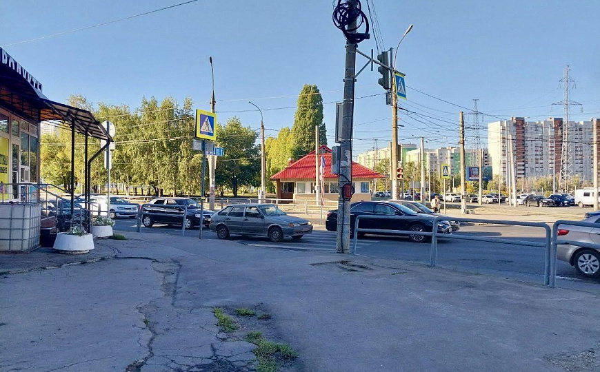 Помещение 71,2 м² с высоким пешеходным трафиком фото