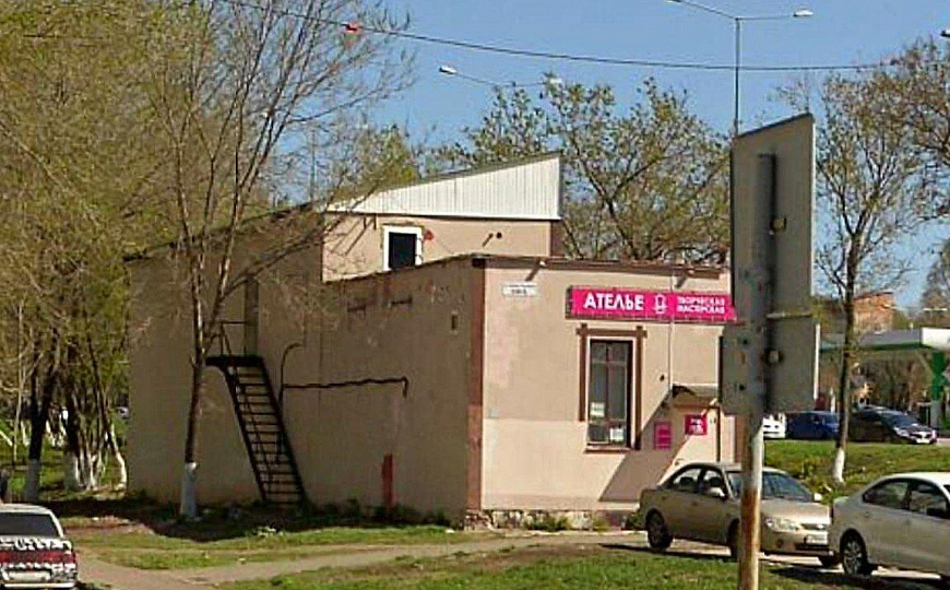 Помещение 85 м² на первой линии фото