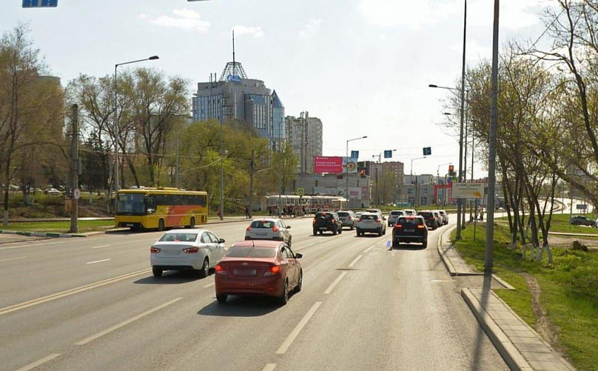 Помещение 85 м² на первой линии фото