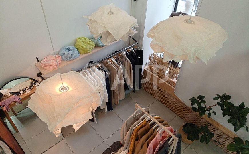 Стрит ритейл в центре фото