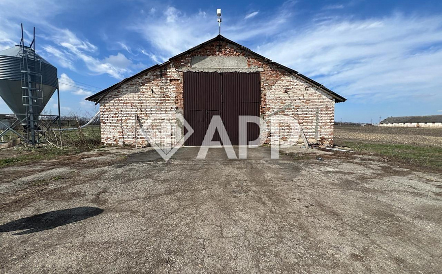 Сдам складское помещение, 1 200 м² фото
