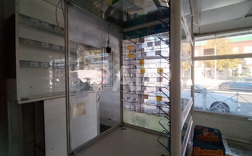 Торговый павильон на трафике 50 м2 фото