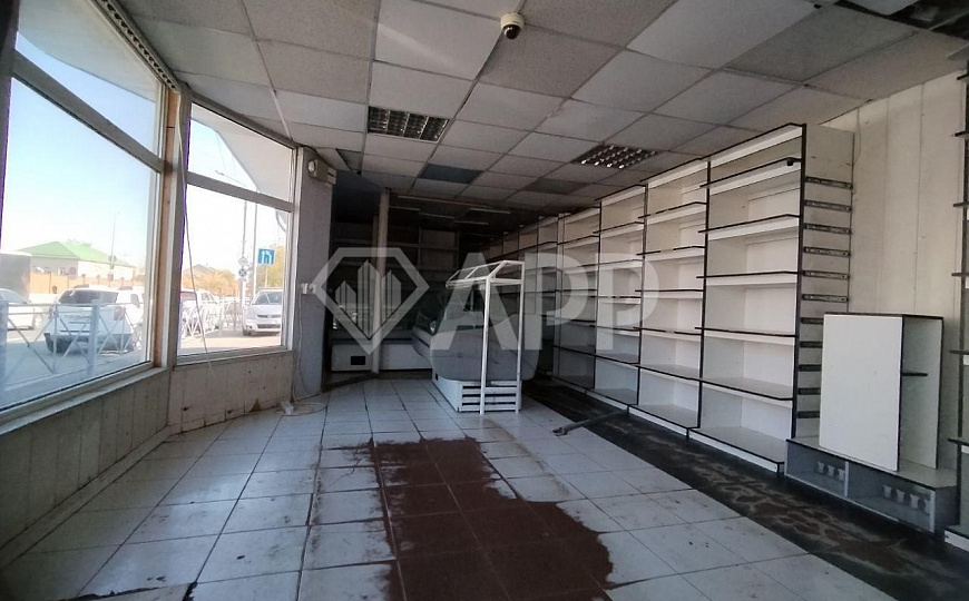 Торговый павильон на трафике 50 м2 фото